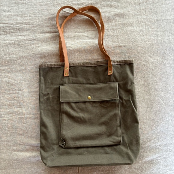 Smith & Hawken Handbags - Vintage Smith & Hawken Canvas Tote